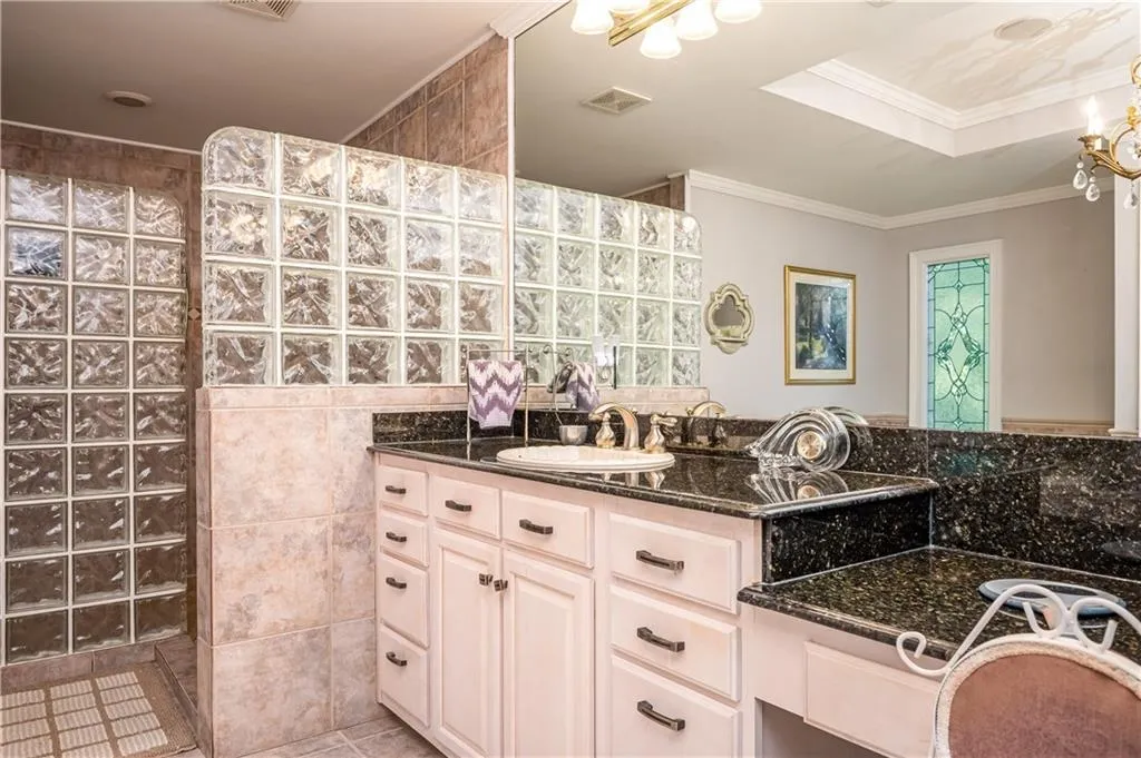 7180 Dunhill Terrace, Sandy Springs, Georgia 30328, 4 Bedrooms Bedrooms, ,3 BathroomsBathrooms,Residential,Sold,7180 Dunhill Terrace,7100043