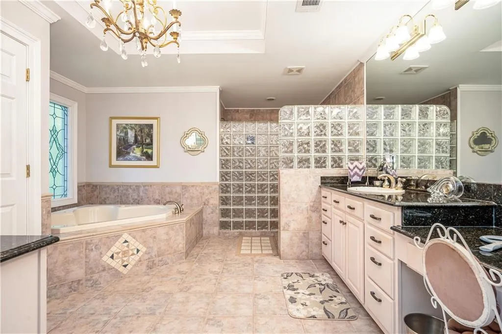 7180 Dunhill Terrace, Sandy Springs, Georgia 30328, 4 Bedrooms Bedrooms, ,3 BathroomsBathrooms,Residential,Sold,7180 Dunhill Terrace,7100043