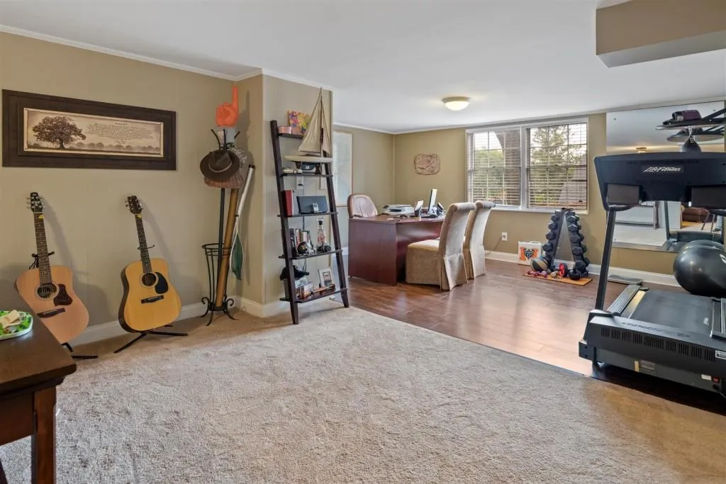 5910 Brookgreen Road, Sandy Springs, Georgia 30328, 3 Bedrooms Bedrooms, ,3 BathroomsBathrooms,Residential,Sold,5910 Brookgreen Road,6786014