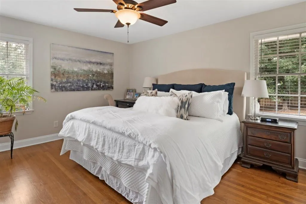 5910 Brookgreen Road, Sandy Springs, Georgia 30328, 3 Bedrooms Bedrooms, ,3 BathroomsBathrooms,Residential,Sold,5910 Brookgreen Road,6786014