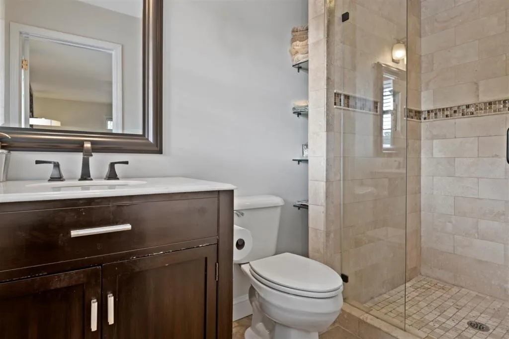 5910 Brookgreen Road, Sandy Springs, Georgia 30328, 3 Bedrooms Bedrooms, ,3 BathroomsBathrooms,Residential,Sold,5910 Brookgreen Road,6786014