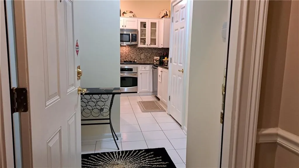 Entry foyer of unit