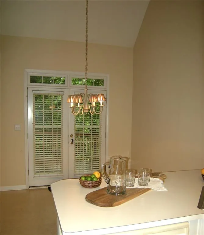 7155 Roswell Road Unit 48, Atlanta, Georgia 30328, 4 Bedrooms Bedrooms, ,2 BathroomsBathrooms,Residential,Sold,7155 Roswell Road Unit 48,7105210