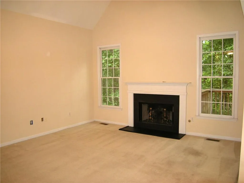 7155 Roswell Road Unit 48, Atlanta, Georgia 30328, 4 Bedrooms Bedrooms, ,2 BathroomsBathrooms,Residential,Sold,7155 Roswell Road Unit 48,7105210