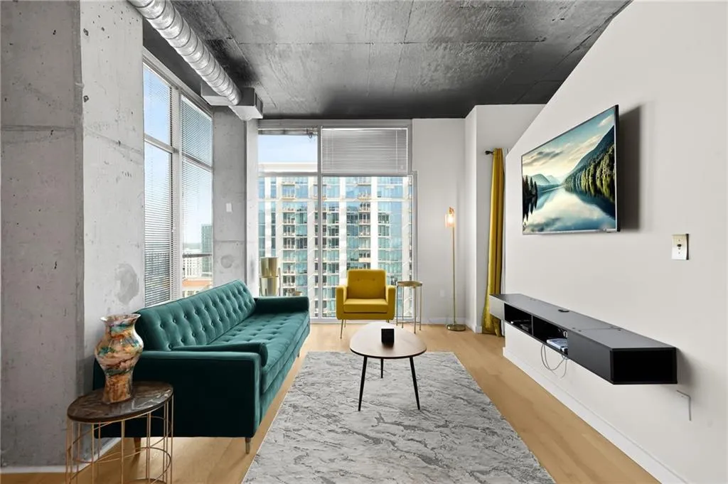 250 Pharr Road Ne Unit 1702, Atlanta, Georgia 30305, 1 Bedroom Bedrooms, 0 ,1 BathroomBathrooms,Residential,For Sale,250 Pharr Road Ne Unit 1702,7753244
