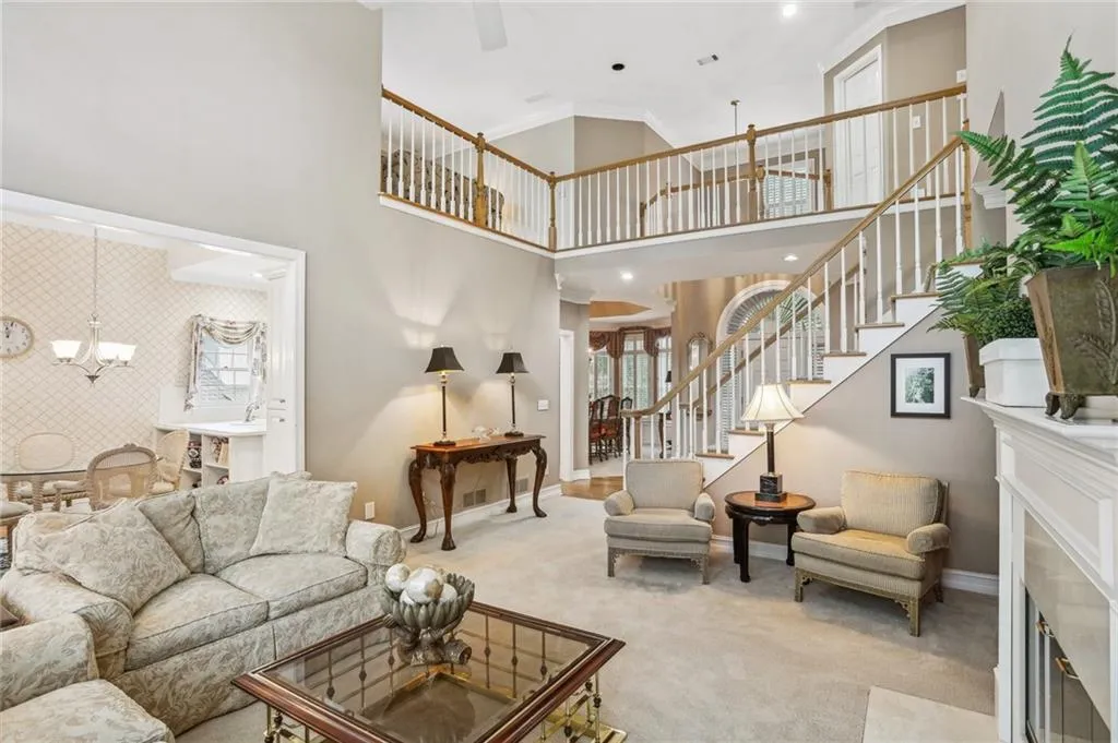 253 Spalding Gates Drive, Sandy Springs, Georgia 30328, 3 Bedrooms Bedrooms, ,2 BathroomsBathrooms,Residential,Sold,253 Spalding Gates Drive,7255037 253 Spalding Gates Drive, Sandy Springs, Georgia 30328, 3 Bedrooms Bedrooms, ,2 BathroomsBathrooms,Residential,Sold,253 Spalding Gates Drive,7255037