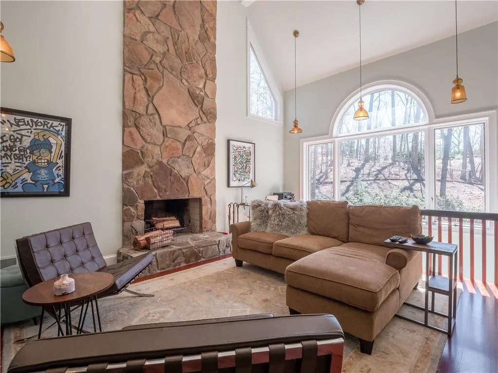 1240 Heards Ferry Road, Atlanta, Georgia 30328, 4 Bedrooms Bedrooms, ,3 BathroomsBathrooms,Residential,Sold,1240 Heards Ferry Road,6587732