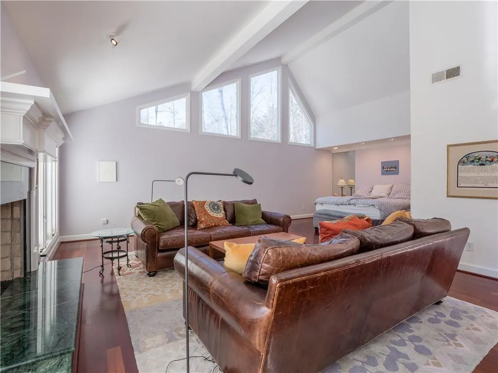 1240 Heards Ferry Road, Atlanta, Georgia 30328, 4 Bedrooms Bedrooms, ,3 BathroomsBathrooms,Residential,Sold,1240 Heards Ferry Road,6587732