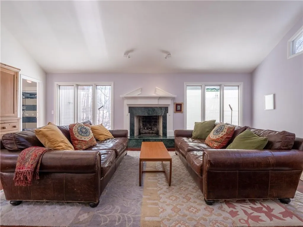1240 Heards Ferry Road, Atlanta, Georgia 30328, 4 Bedrooms Bedrooms, ,3 BathroomsBathrooms,Residential,Sold,1240 Heards Ferry Road,6587732