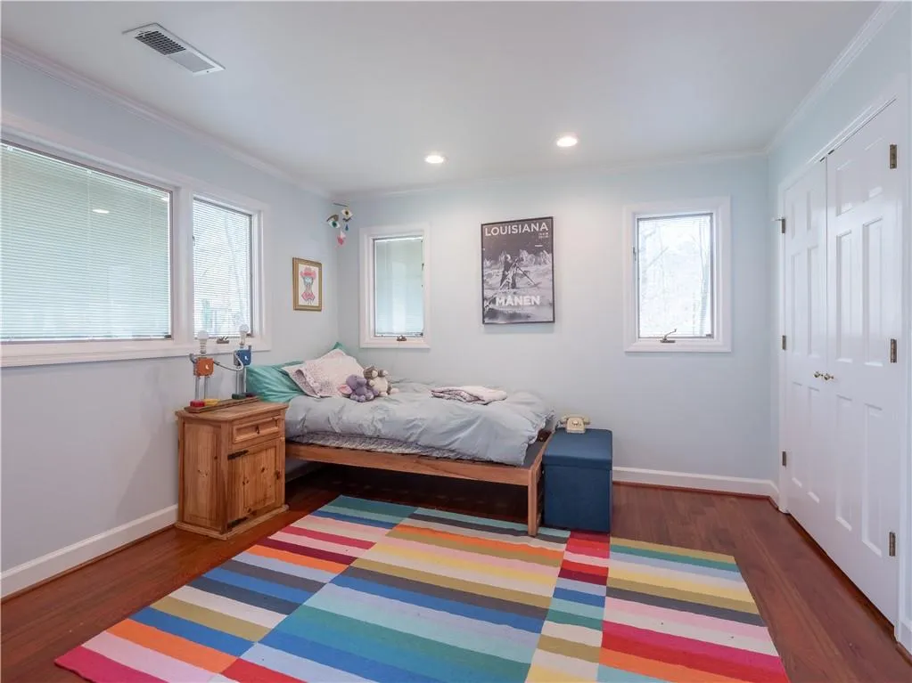 1240 Heards Ferry Road, Atlanta, Georgia 30328, 4 Bedrooms Bedrooms, ,3 BathroomsBathrooms,Residential,Sold,1240 Heards Ferry Road,6587732