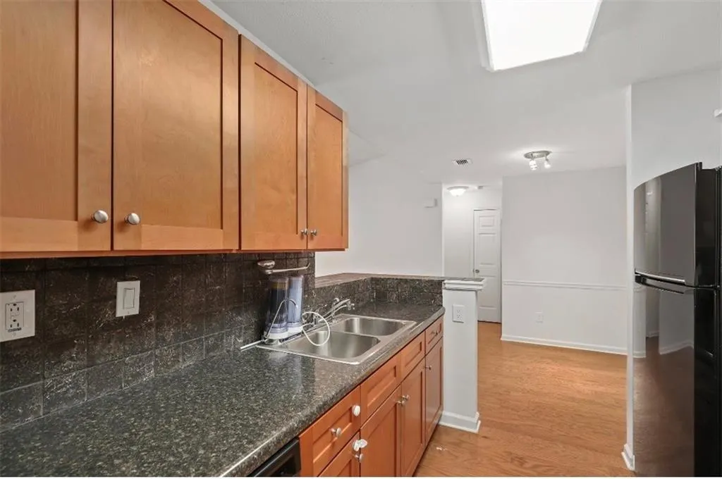 639 Granville Court, Sandy Springs, Georgia 30328, 2 Bedrooms Bedrooms, ,2 BathroomsBathrooms,Residential,Sold,639 Granville Court,7237683