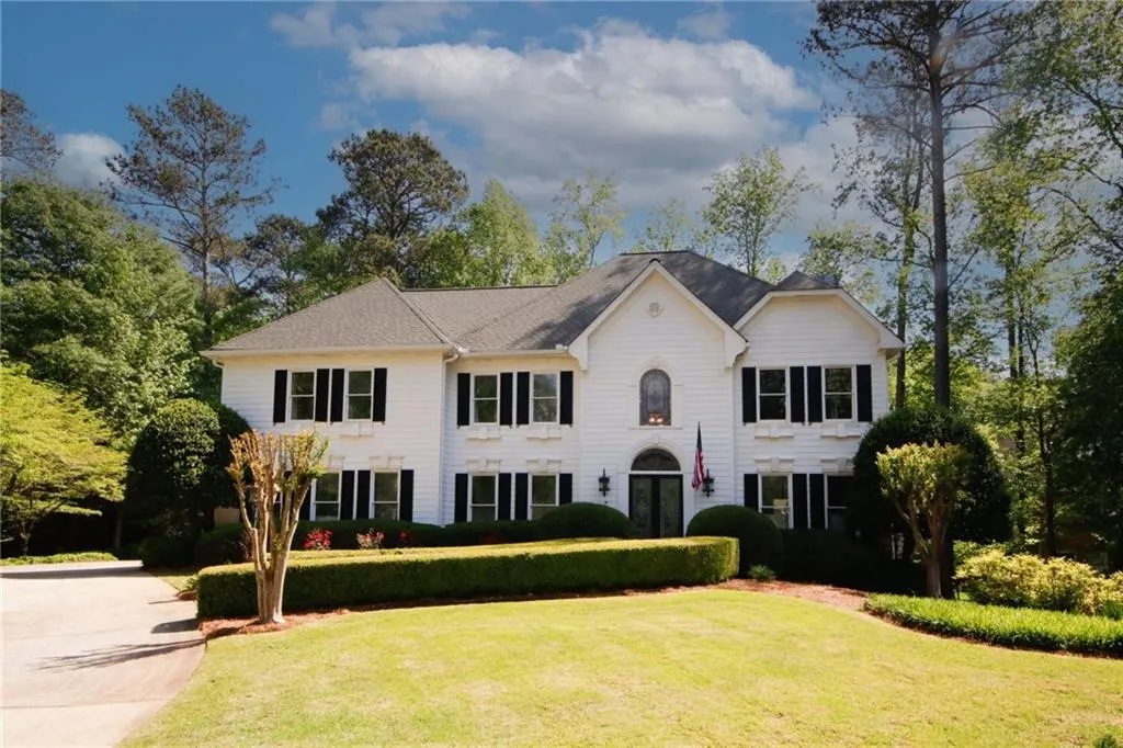 585 Vinington Court, Sandy Springs, Georgia 30350, 6 Bedrooms Bedrooms, ,5 BathroomsBathrooms,Residential,Sold,585 Vinington Court,7204607