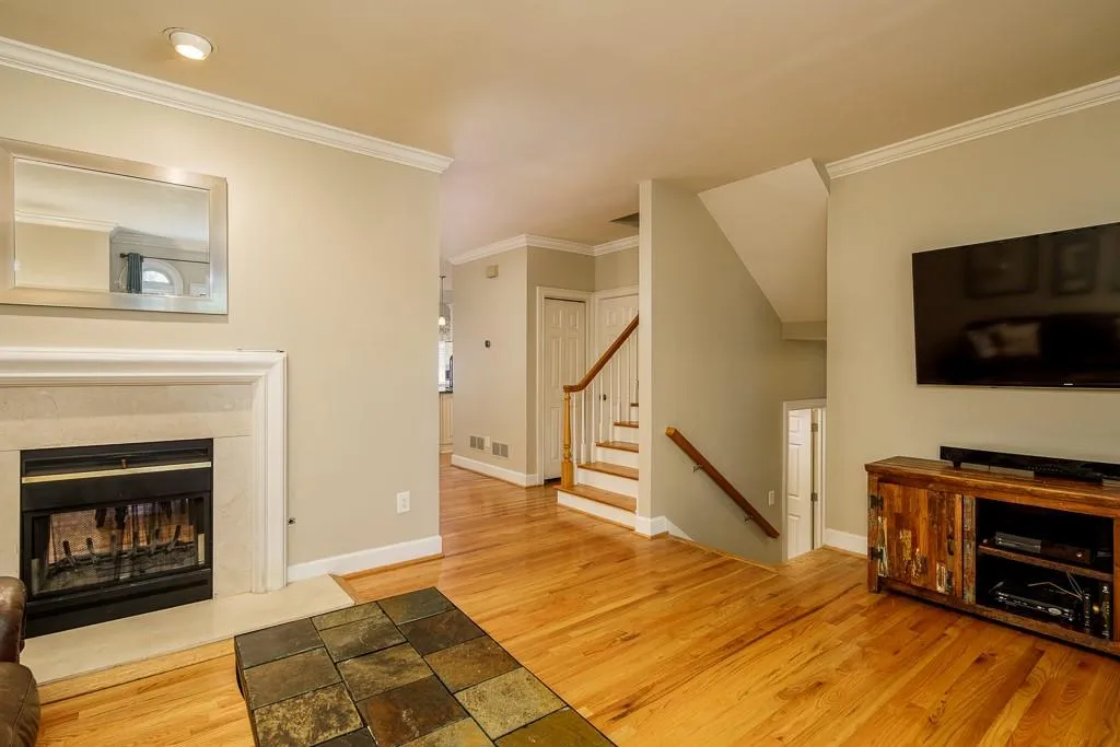 23 Westfair Court, Sandy Springs, Georgia 30328, 3 Bedrooms Bedrooms, ,2 BathroomsBathrooms,Residential,Sold,23 Westfair Court,6630519