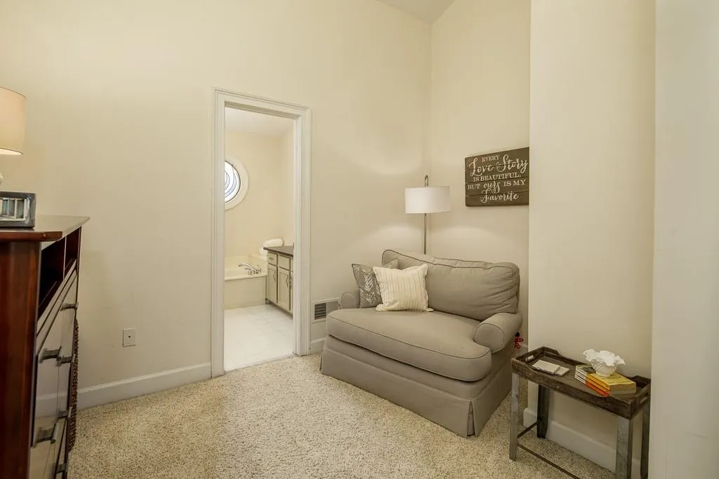 23 Westfair Court, Sandy Springs, Georgia 30328, 3 Bedrooms Bedrooms, ,2 BathroomsBathrooms,Residential,Sold,23 Westfair Court,6630519