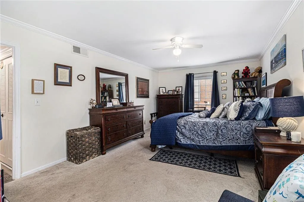 6851 Roswell Road Unit M-5, Atlanta, Georgia 30328, 3 Bedrooms Bedrooms, ,2 BathroomsBathrooms,Residential,For Sale,6851 Roswell Road Unit M-5,7713803