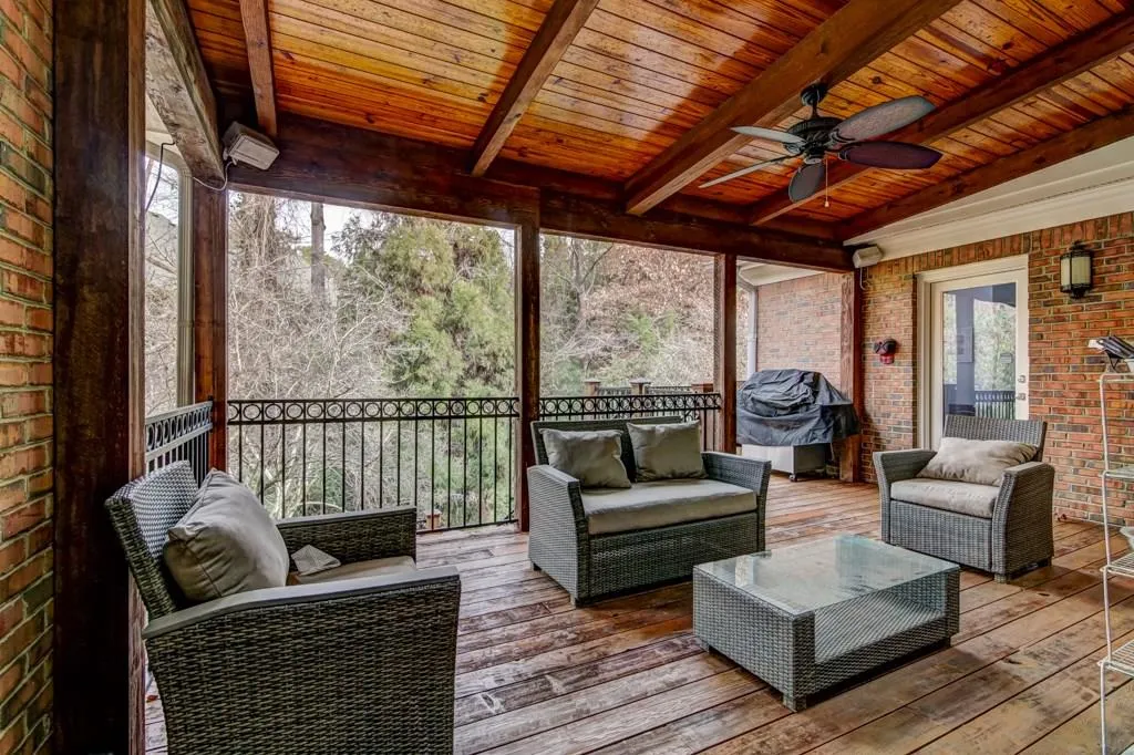 180 Northland Ridge Trail, Atlanta, Georgia 30342, 4 Bedrooms Bedrooms, ,4 BathroomsBathrooms,Residential,Sold,180 Northland Ridge Trail,6116965