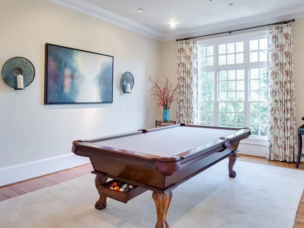2824 Rumson Court Ne Unit 14, Atlanta, Georgia 30305, 4 Bedrooms Bedrooms, ,4 BathroomsBathrooms,Residential,Sold,2824 Rumson Court Ne Unit 14,5630511
