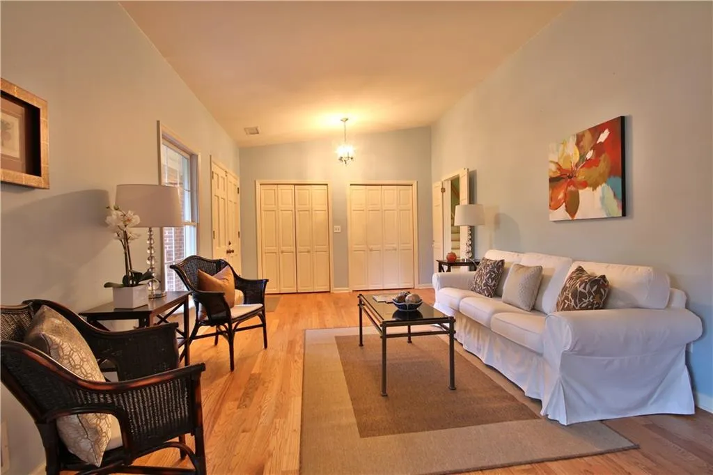 770 Crest Valley Drive, Sandy Springs, Georgia 30327, 5 Bedrooms Bedrooms, ,3 BathroomsBathrooms,Residential,Sold,770 Crest Valley Drive,6529188