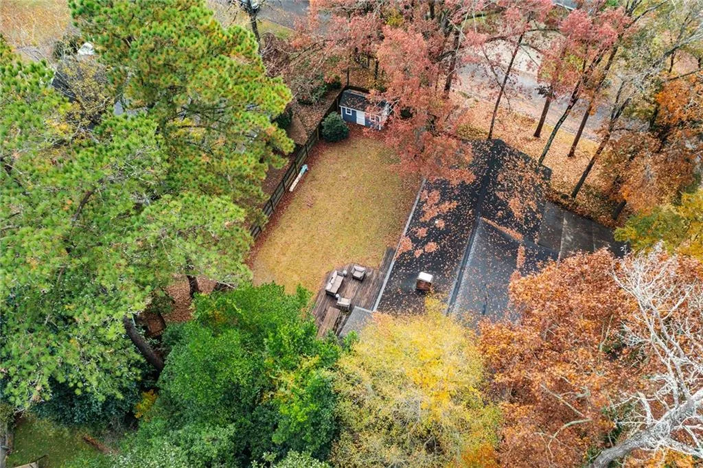 775 Starlight Drive, Sandy Springs, Georgia 30342, 3 Bedrooms Bedrooms, ,2 BathroomsBathrooms,Residential,Sold,775 Starlight Drive,6975032