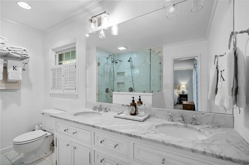 775 Starlight Drive, Sandy Springs, Georgia 30342, 3 Bedrooms Bedrooms, ,2 BathroomsBathrooms,Residential,Sold,775 Starlight Drive,6975032
