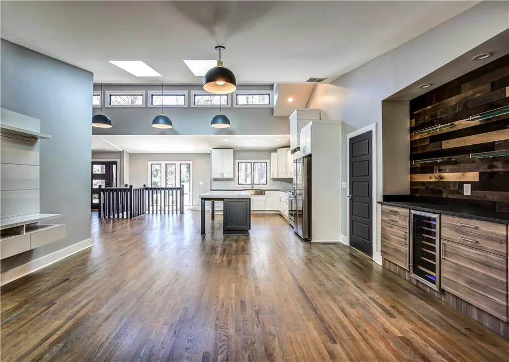 926 Crane Road Ne, Atlanta, Georgia 30324, 5 Bedrooms Bedrooms, ,3 BathroomsBathrooms,Residential,Sold,926 Crane Road Ne,5808058