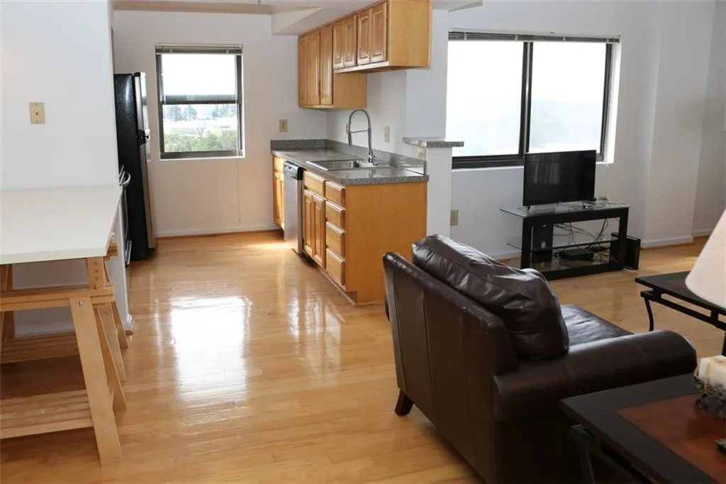 795 Hammond Drive Unit 1408, Sandy Springs, Georgia 30328, 1 Bedroom Bedrooms, ,1 BathroomBathrooms,Residential,Sold,795 Hammond Drive Unit 1408,6853681