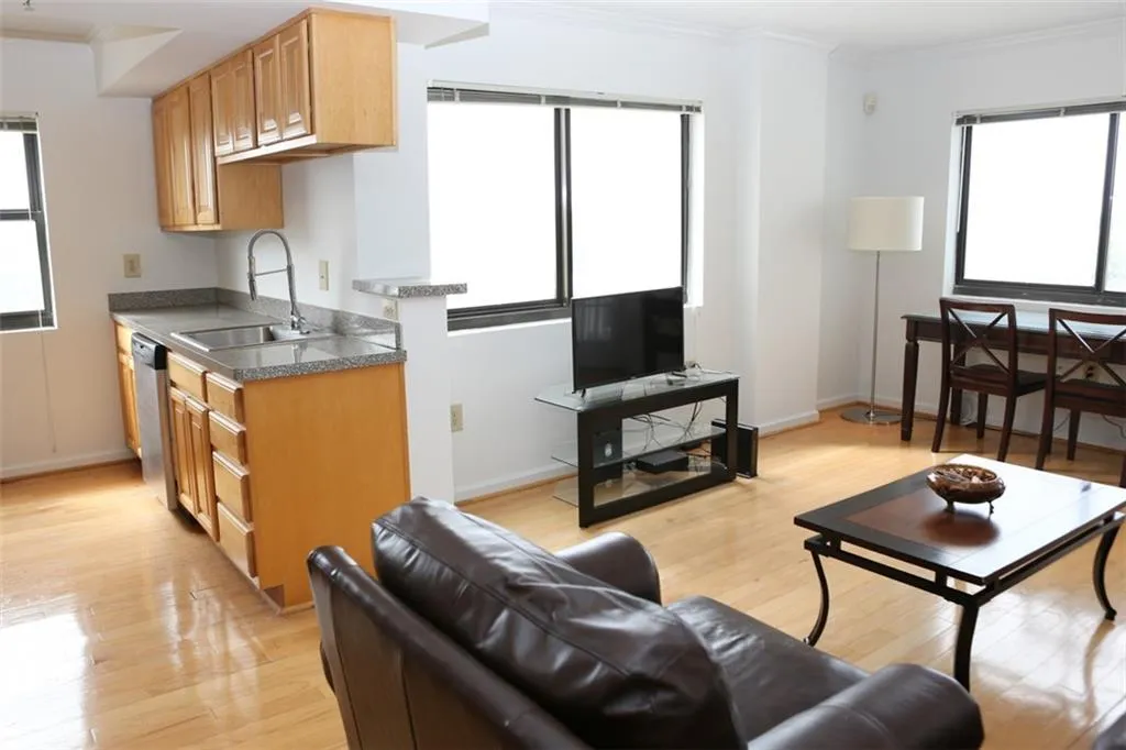 795 Hammond Drive Unit 1408, Sandy Springs, Georgia 30328, 1 Bedroom Bedrooms, ,1 BathroomBathrooms,Residential,Sold,795 Hammond Drive Unit 1408,6853681
