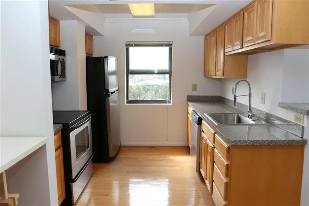 795 Hammond Drive Unit 1408, Sandy Springs, Georgia 30328, 1 Bedroom Bedrooms, ,1 BathroomBathrooms,Residential,Sold,795 Hammond Drive Unit 1408,6853681