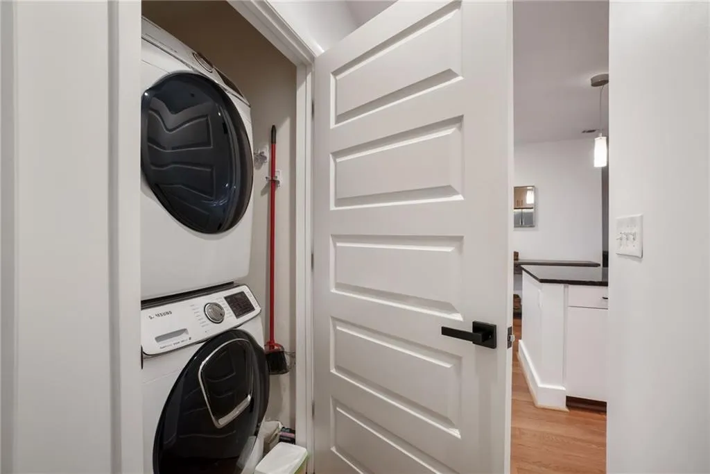 1080 Peachtree Street Ne Unit 2315, Atlanta, Georgia 30309, 2 Bedrooms Bedrooms, ,2 BathroomsBathrooms,Residential,For Sale,1080 Peachtree Street Ne Unit 2315,7625355