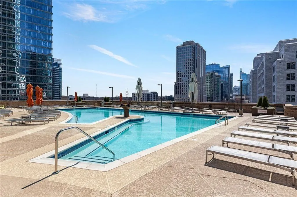 1080 Peachtree Street Ne Unit 2315, Atlanta, Georgia 30309, 2 Bedrooms Bedrooms, ,2 BathroomsBathrooms,Residential,For Sale,1080 Peachtree Street Ne Unit 2315,7625355