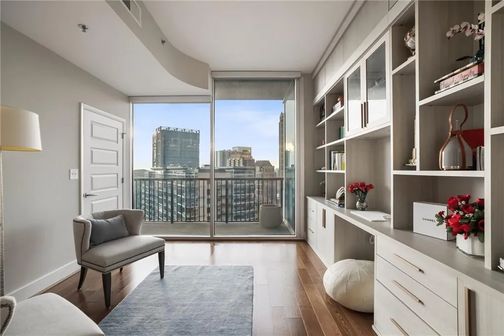 1080 Peachtree Street Ne Unit 2315, Atlanta, Georgia 30309, 2 Bedrooms Bedrooms, ,2 BathroomsBathrooms,Residential,For Sale,1080 Peachtree Street Ne Unit 2315,7625355