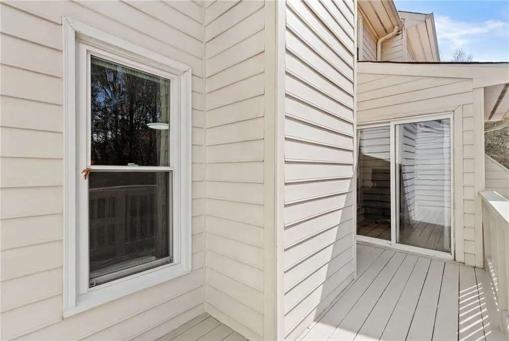 48 Huntington Place Drive, Atlanta, Georgia 30350, 2 Bedrooms Bedrooms, ,2 BathroomsBathrooms,Residential,For Sale,48 Huntington Place Drive,7736468