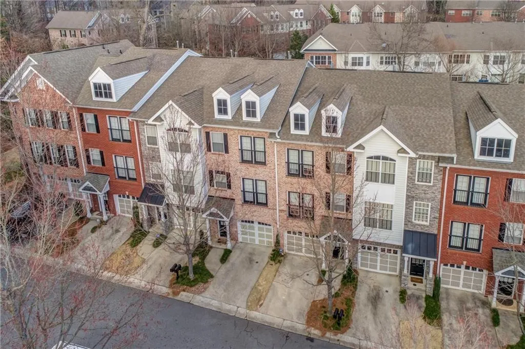 5570 Glenridge Park, Atlanta, Georgia 30342, 2 Bedrooms Bedrooms, ,2 BathroomsBathrooms,Residential,Sold,5570 Glenridge Park,5966691