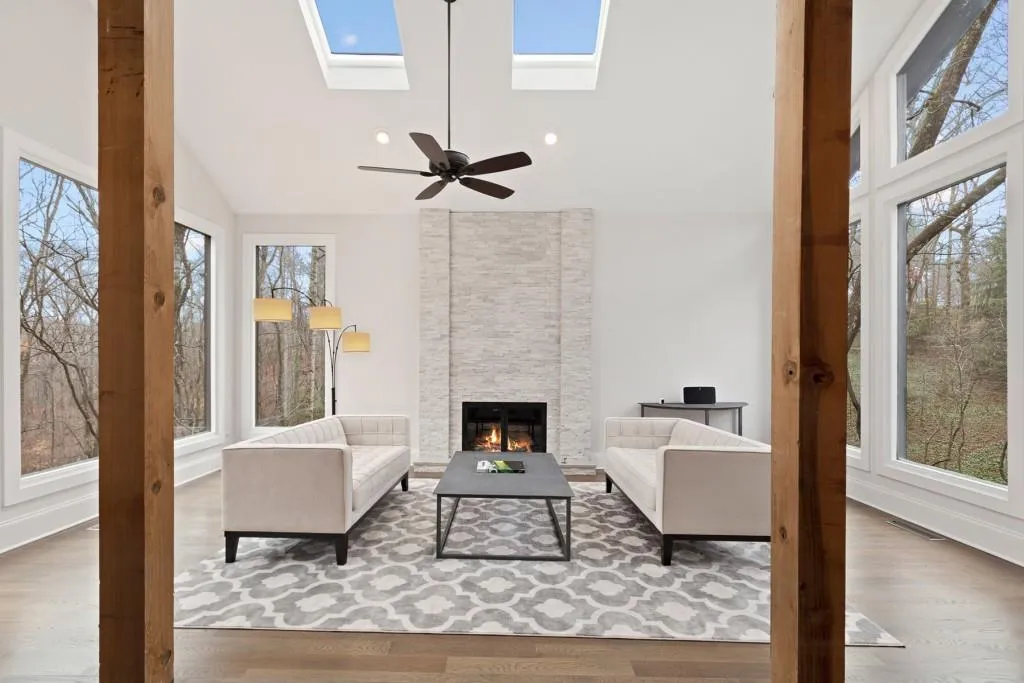 7950 Innsbruck Drive, Sandy Springs, Georgia 30350, 4 Bedrooms Bedrooms, ,3 BathroomsBathrooms,Residential,Sold,7950 Innsbruck Drive,6693778