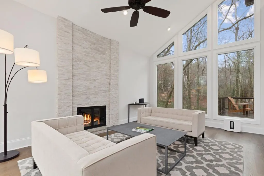 7950 Innsbruck Drive, Sandy Springs, Georgia 30350, 4 Bedrooms Bedrooms, ,3 BathroomsBathrooms,Residential,Sold,7950 Innsbruck Drive,6693778