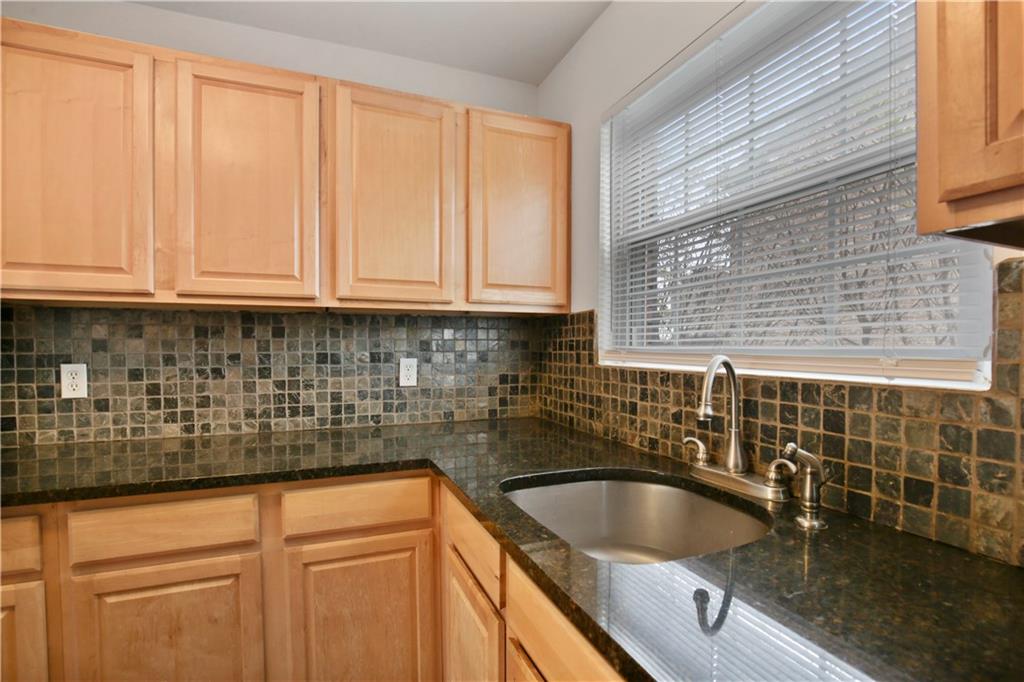 5678 Kingsport Drive, Sandy Springs, Georgia 30342, 2 Bedrooms Bedrooms, ,1 BathroomBathrooms,Residential,Sold,5678 Kingsport Drive,7310169