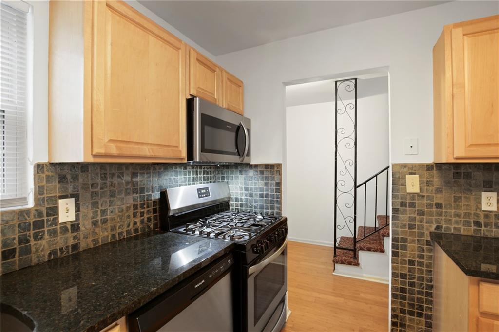 5678 Kingsport Drive, Sandy Springs, Georgia 30342, 2 Bedrooms Bedrooms, ,1 BathroomBathrooms,Residential,Sold,5678 Kingsport Drive,7310169