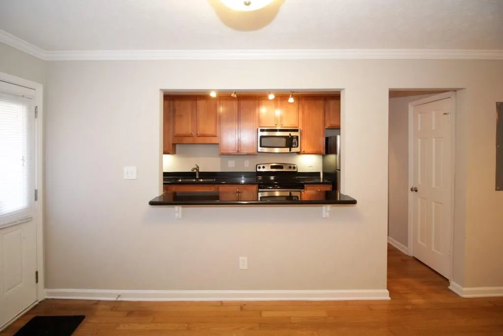 105 N River Drive Unit H, Atlanta, Georgia 30350, 2 Bedrooms Bedrooms, ,2 BathroomsBathrooms,Residential,Sold,105 N River Drive Unit H,5952455
