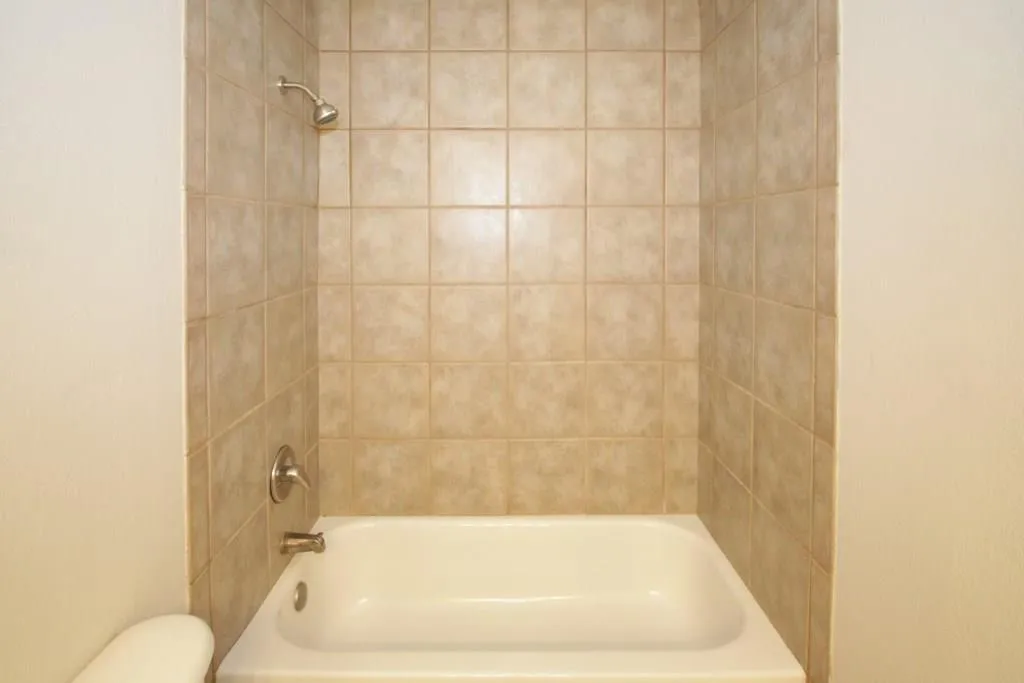 105 N River Drive Unit H, Atlanta, Georgia 30350, 2 Bedrooms Bedrooms, ,2 BathroomsBathrooms,Residential,Sold,105 N River Drive Unit H,5952455