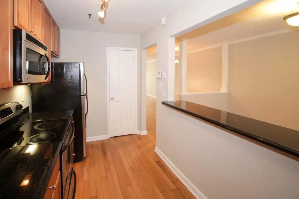 105 N River Drive Unit H, Atlanta, Georgia 30350, 2 Bedrooms Bedrooms, ,2 BathroomsBathrooms,Residential,Sold,105 N River Drive Unit H,5952455