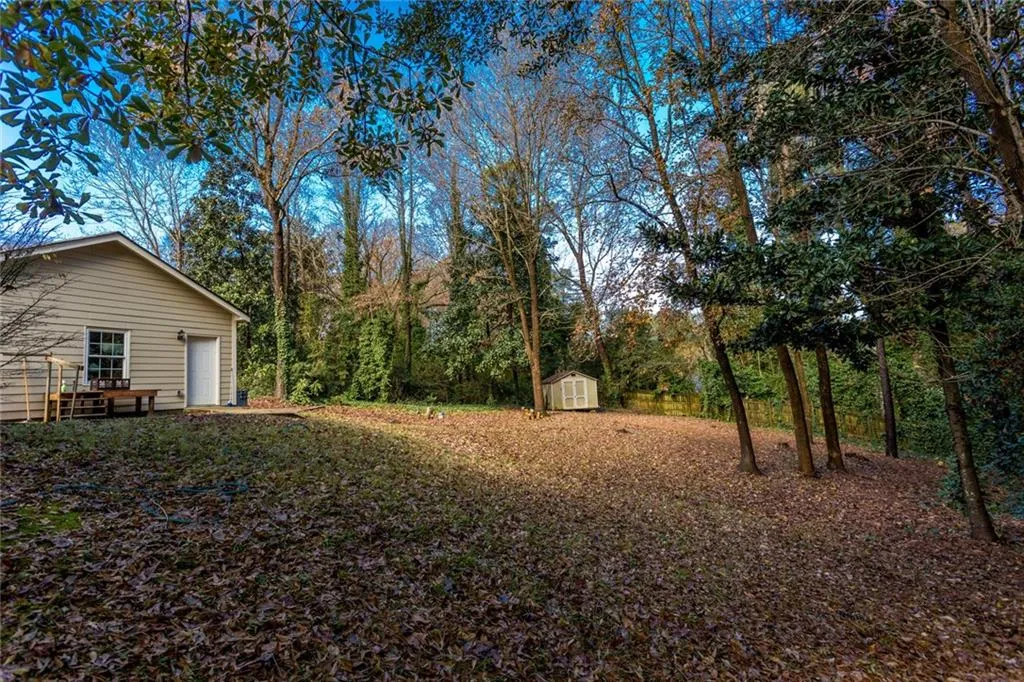 144 Chaseland Road, Atlanta, Georgia 30328, 3 Bedrooms Bedrooms, ,3 BathroomsBathrooms,Residential,Sold,144 Chaseland Road,6108044