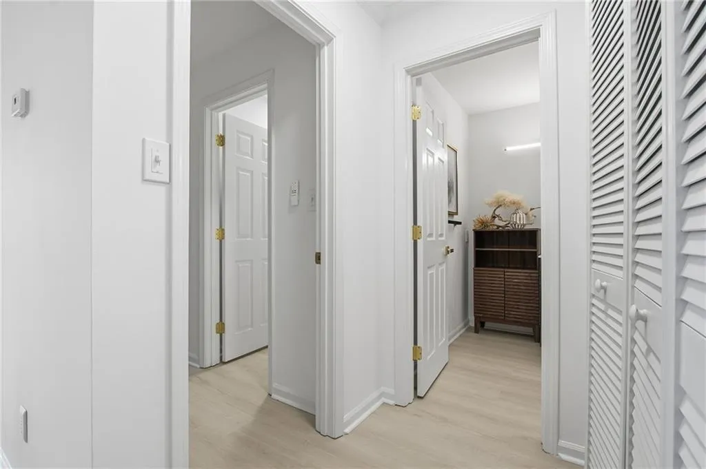 970 Sidney Marcus Boulevard Ne Unit 2203, Atlanta, Georgia 30324, 1 Bedroom Bedrooms, ,1 BathroomBathrooms,Residential,For Sale,970 Sidney Marcus Boulevard Ne Unit 2203,7672493