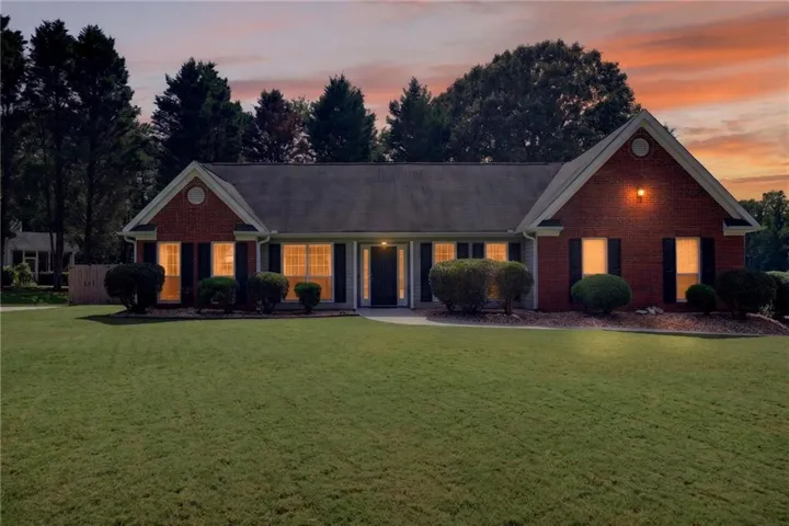 300 Hickory Pointe Court, Villa Rica, Georgia 30180