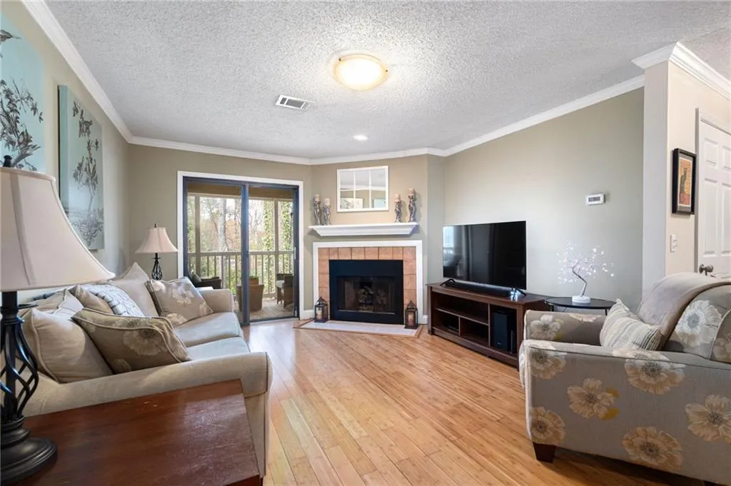 410 Barrington Hills Drive, Atlanta, Georgia 30350, 2 Bedrooms Bedrooms, ,2 BathroomsBathrooms,Residential,Sold,410 Barrington Hills Drive,7038737