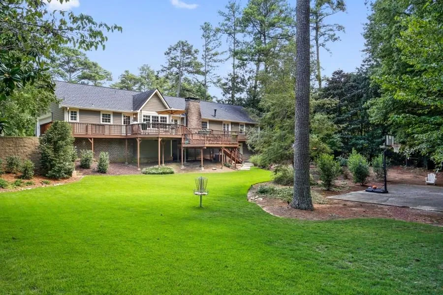 7560 Chaparral Drive, Sandy Springs, Georgia 30350, 6 Bedrooms Bedrooms, ,3 BathroomsBathrooms,Residential,Sold,7560 Chaparral Drive,5895972