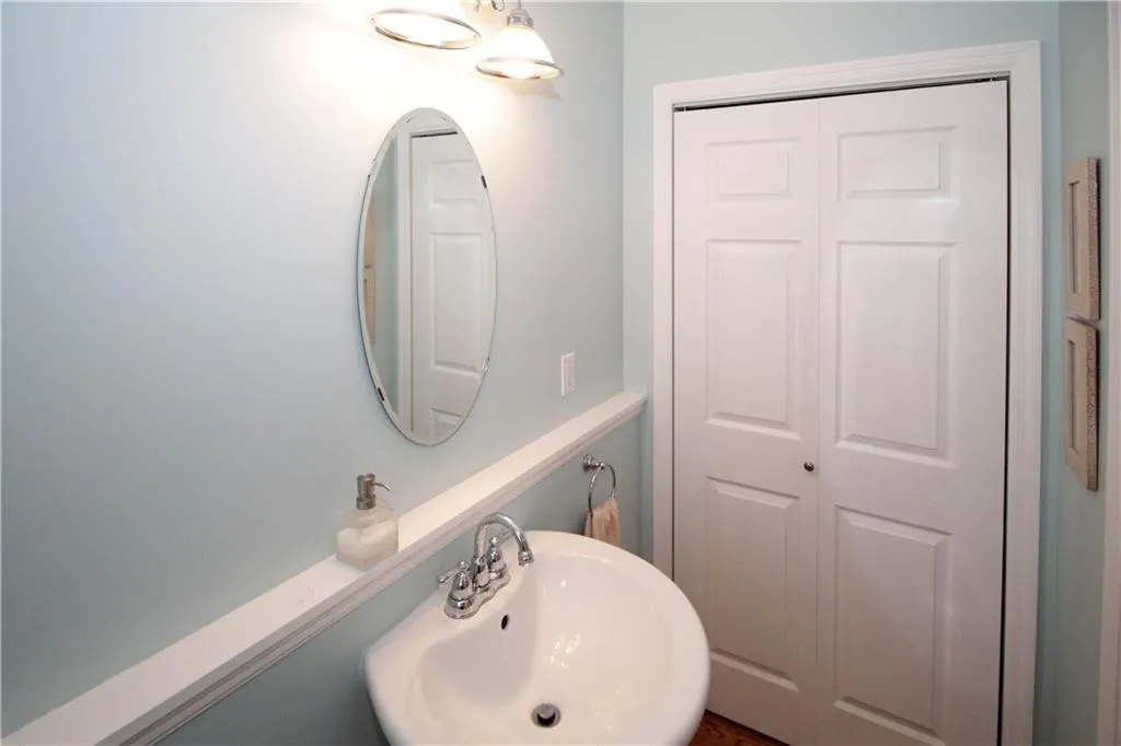 7560 Chaparral Drive, Sandy Springs, Georgia 30350, 6 Bedrooms Bedrooms, ,3 BathroomsBathrooms,Residential,Sold,7560 Chaparral Drive,5895972