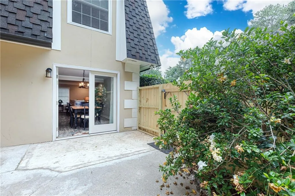 6501 Park Avenue, Sandy Springs, Georgia 30342, 2 Bedrooms Bedrooms, ,1 BathroomBathrooms,Residential,Sold,6501 Park Avenue,6884642 6501 Park Avenue, Sandy Springs, Georgia 30342, 2 Bedrooms Bedrooms, ,1 BathroomBathrooms,Residential,Sold,6501 Park Avenue,6884642