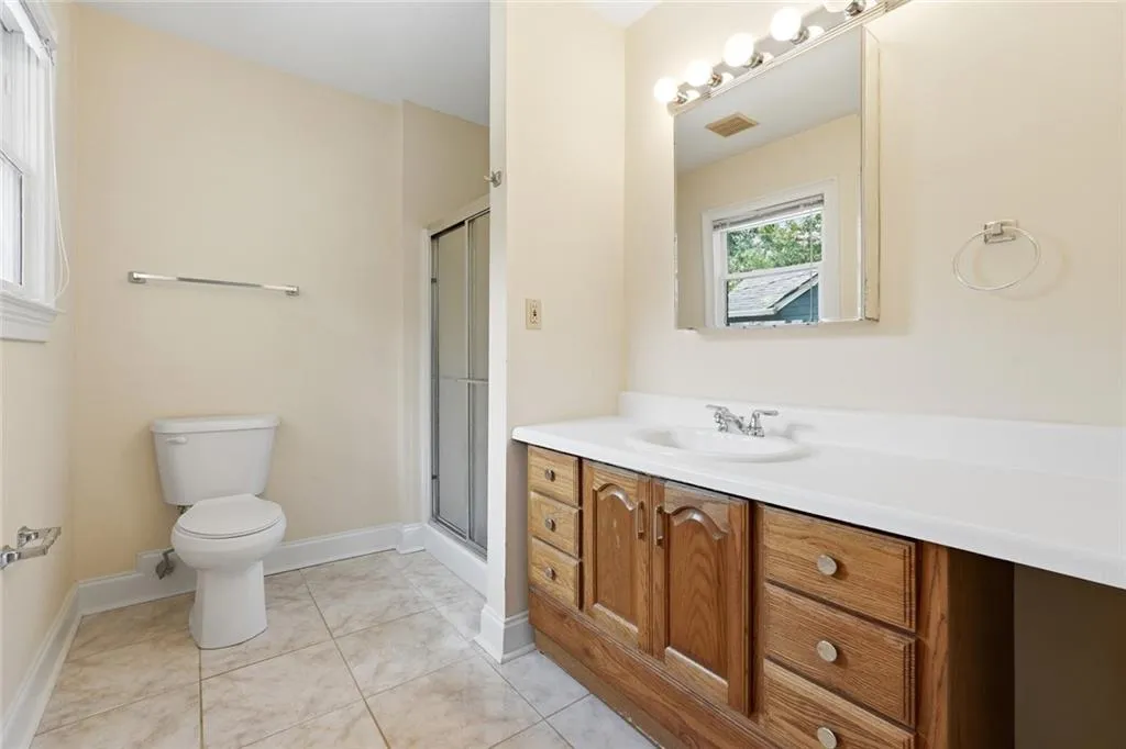 208 Midvale Drive Ne, Atlanta, Georgia 30342, 3 Bedrooms Bedrooms, 0 ,2 BathroomsBathrooms,Residential,For Sale,208 Midvale Drive Ne,7812044