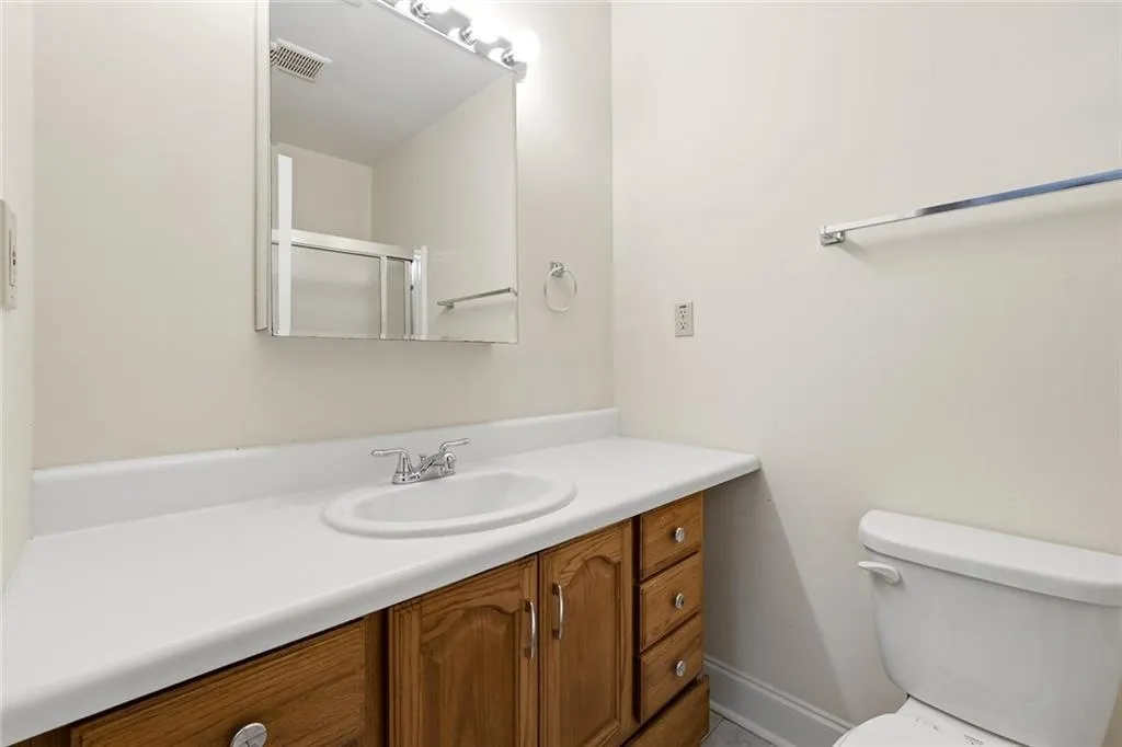 208 Midvale Drive Ne, Atlanta, Georgia 30342, 3 Bedrooms Bedrooms, 0 ,2 BathroomsBathrooms,Residential,For Sale,208 Midvale Drive Ne,7812044