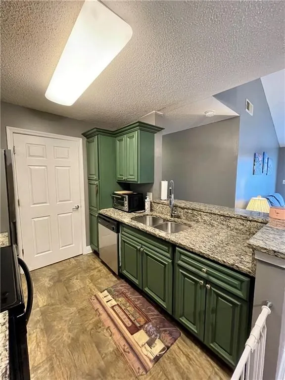 6311 Santa Fe Parkway, Sandy Springs, Georgia 30350, 3 Bedrooms Bedrooms, ,2 BathroomsBathrooms,Residential,Sold,6311 Santa Fe Parkway,6984938